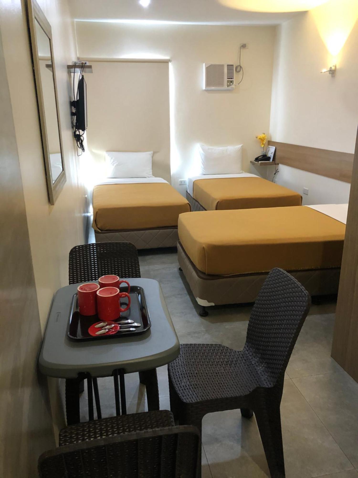 18 Suites Cebu Exteriör bild