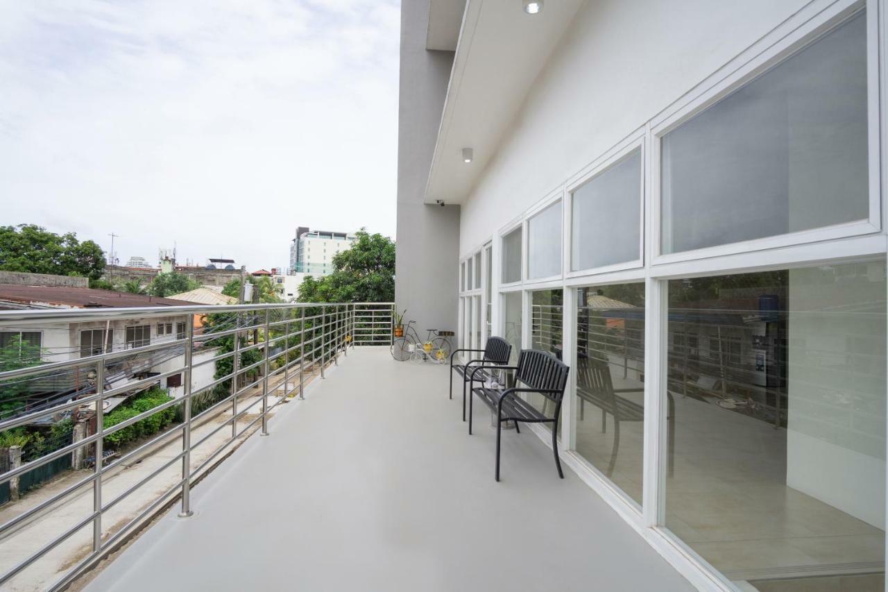 18 Suites Cebu Exteriör bild