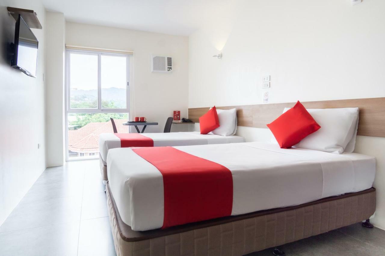 18 Suites Cebu Exteriör bild